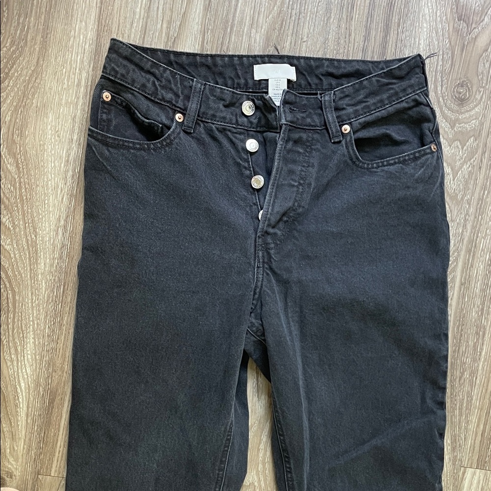 H&M Black Straight Leg Women's Jeans - Picture 2 of 9